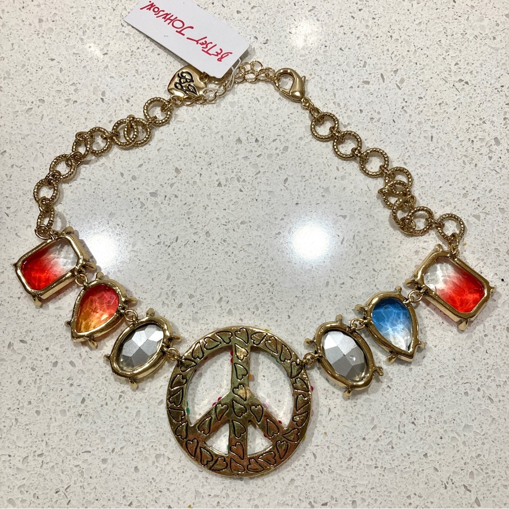 Betsey Johnson peace sign bold daisy floral jeweled statement necklace NWT - Picture 6 of 13